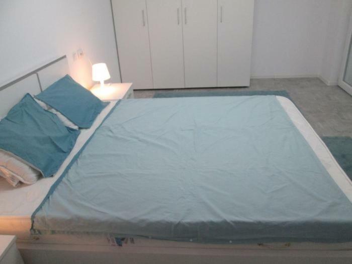 Apartament Sarra トゥルゴヴィシュテ エクステリア 写真