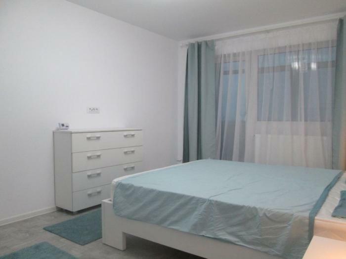Apartament Sarra トゥルゴヴィシュテ エクステリア 写真